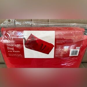 NWB Winter Wonderland Tree Storage Bag with Wheels